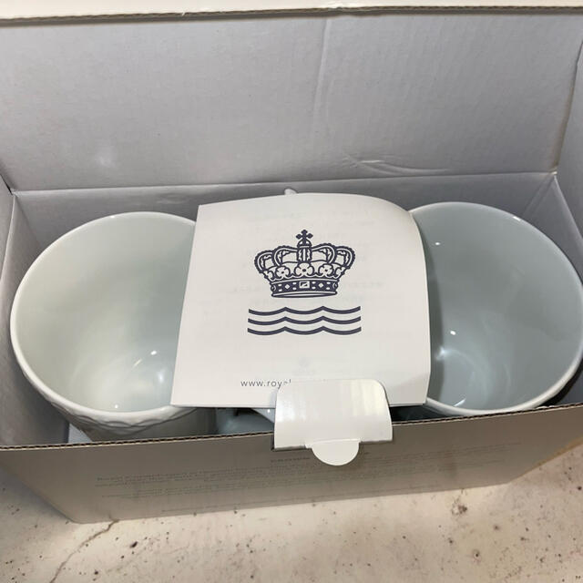 ROYAL COPENHAGEN(ロイヤルコペンハーゲン)のロイヤルコペンハーゲン　マグカップ２個セット インテリア/住まい/日用品のキッチン/食器(グラス/カップ)の商品写真