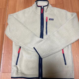 パタゴニア(patagonia)のういうい様　パタゴニア (ダウンジャケット)