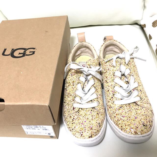 【新品】UGGグリッタースニーカー（KARINE CHUNKY GLITTER）