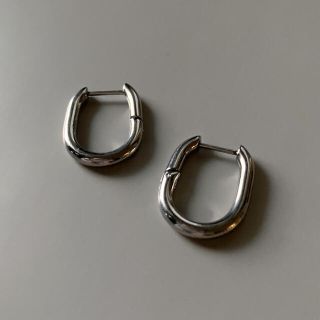 ビューティアンドユースユナイテッドアローズ(BEAUTY&YOUTH UNITED ARROWS)のStainless oval silver hoop pierce No.715(ピアス)