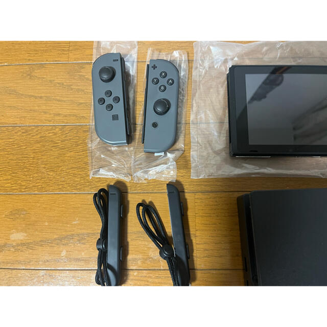 任天堂Switch 本体