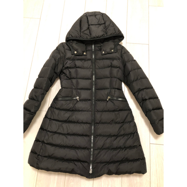 週末値下げ!モンクレール CHARPAL 12A - coastalcareeracademy.com