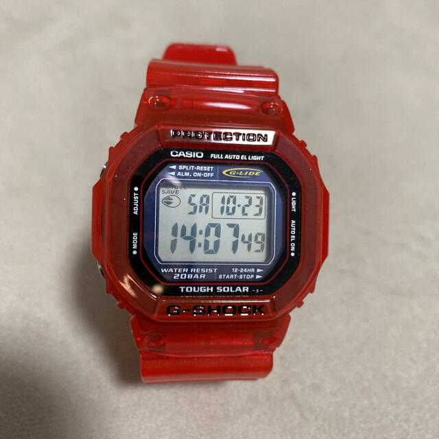 G-SHOCK(ジーショック)のGショック　レッドスケルトン　タフソーラー メンズの時計(腕時計(デジタル))の商品写真