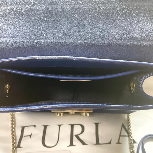 Furla(フルラ)のケアカード付 FURLA メトロポリス ミニショルダーバッグ カーフレザー レディースのバッグ(ショルダーバッグ)の商品写真