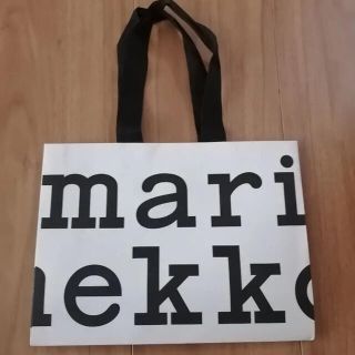 マリメッコ(marimekko)のマリメッコ　紙袋(ショップ袋)