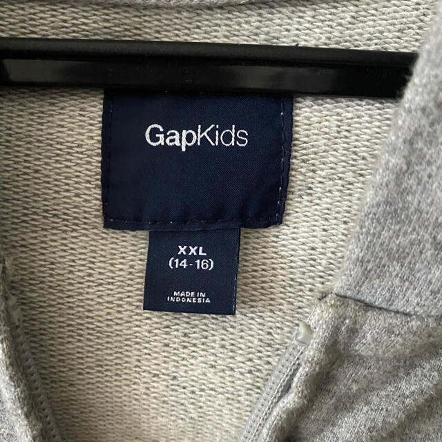 GAP Kids(ギャップキッズ)のGAP キッズパーカー　コットン100% XXL(14-16) キッズ/ベビー/マタニティのキッズ服男の子用(90cm~)(ジャケット/上着)の商品写真