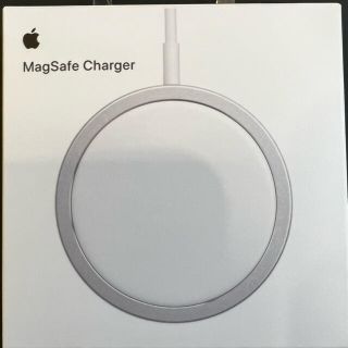 アップル(Apple)のmag safe充電器(バッテリー/充電器)