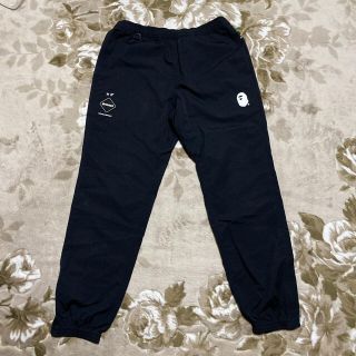 アベイシングエイプ(A BATHING APE)のAPE BAPE KAWS FCRB パンツ　practice pants M(その他)