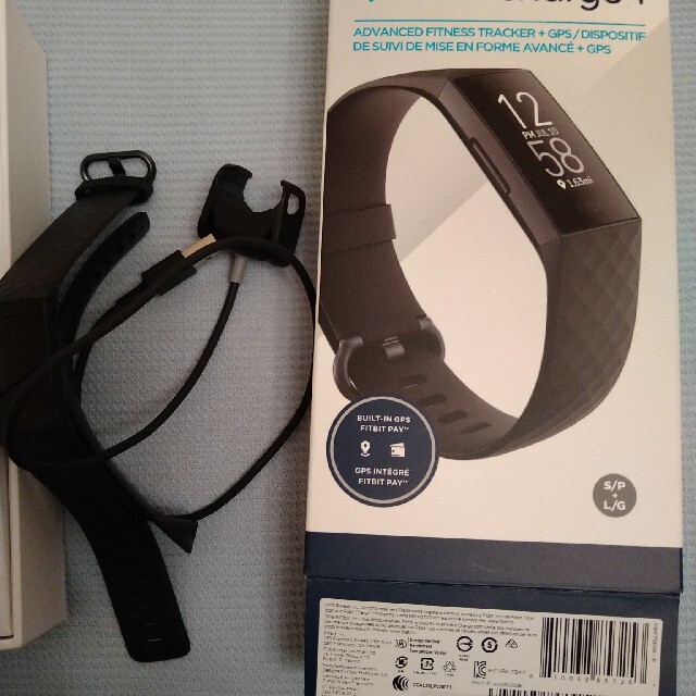 fitbitCharge4
