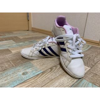 アディダス(adidas)のadidas スニーカー(スニーカー)