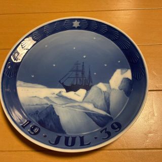 ロイヤルコペンハーゲン(ROYAL COPENHAGEN)の1939年ロイヤルコペンハーゲンイヤープレート(置物)