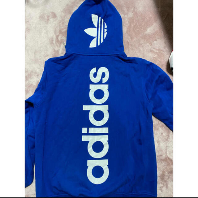 adidas(アディダス)のadidas パーカー メンズのトップス(パーカー)の商品写真