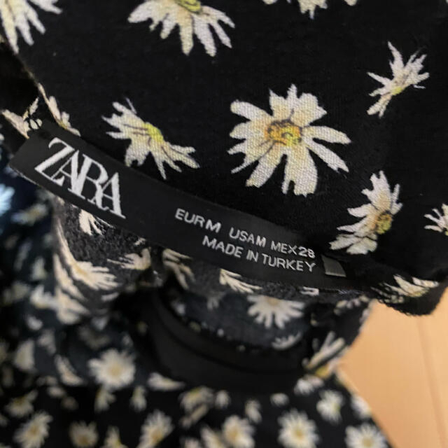 ZARA(ザラ)のZARA デイジー　フラワースカート レディースのスカート(ロングスカート)の商品写真