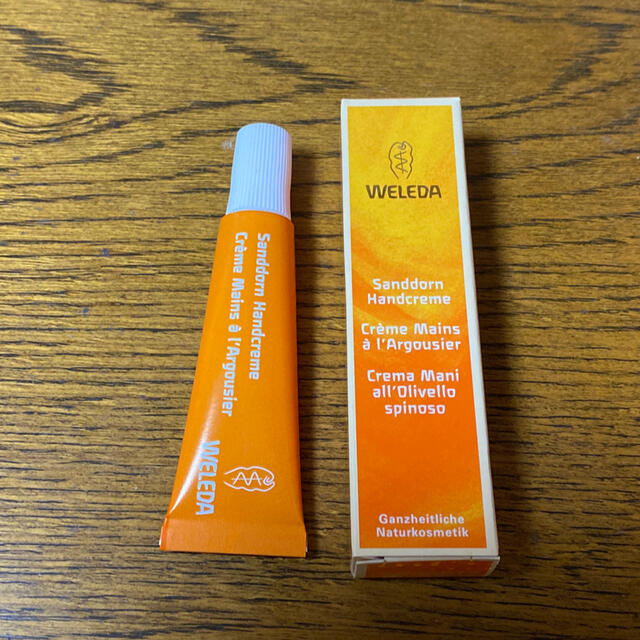 WELEDA(ヴェレダ)の新品未使用　ヴェレダ　ハンドクリーム コスメ/美容のボディケア(ハンドクリーム)の商品写真