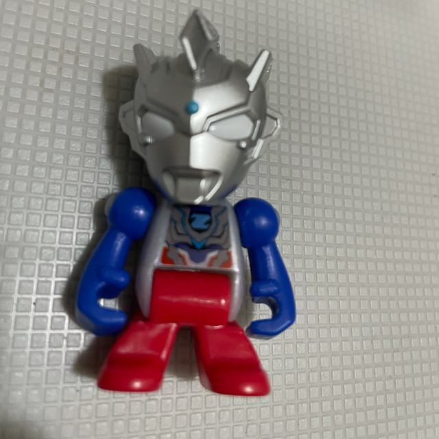 BANDAI(バンダイ)のウルトラマン　びっくらたまご　バスボール キッズ/ベビー/マタニティのおもちゃ(お風呂のおもちゃ)の商品写真