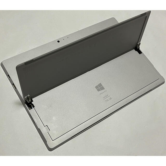 Microsoft(マイクロソフト)の【美品】Surface Pro 3 256GB Office付 Core i5 スマホ/家電/カメラのPC/タブレット(タブレット)の商品写真