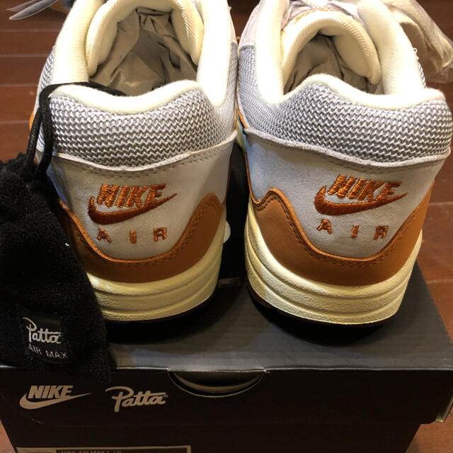 NIKE(ナイキ)のPatta AIR MAX 1 パタ エアマックス1 モナーク 27cm メンズの靴/シューズ(スニーカー)の商品写真