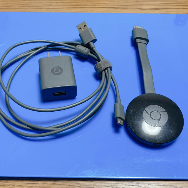 Google(グーグル)の【中古】Google Chromecast 第2世代 スマホ/家電/カメラのテレビ/映像機器(映像用ケーブル)の商品写真