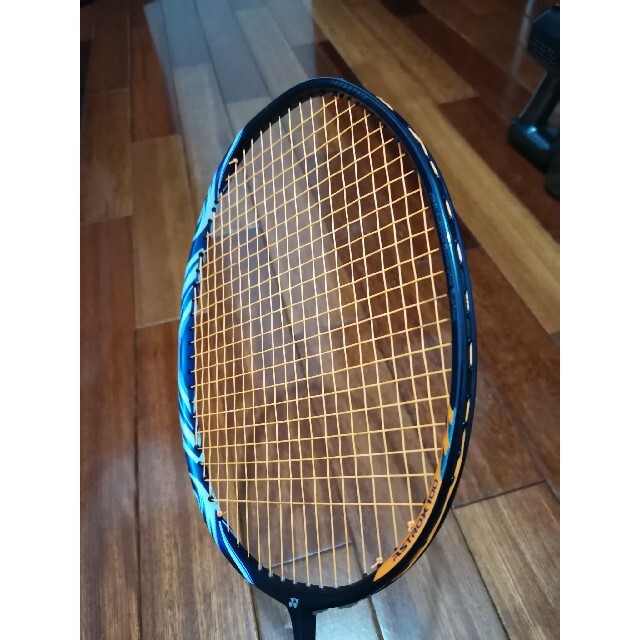 YONEX(ヨネックス)のアストロクス100zz（YONEX　バドミントンラケット） スポーツ/アウトドアのスポーツ/アウトドア その他(バドミントン)の商品写真