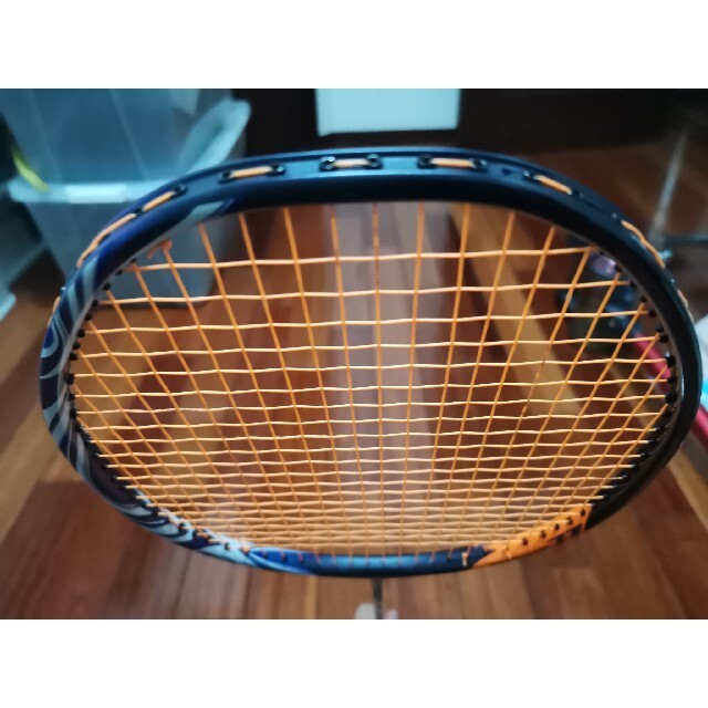 YONEX(ヨネックス)のアストロクス100zz（YONEX　バドミントンラケット） スポーツ/アウトドアのスポーツ/アウトドア その他(バドミントン)の商品写真