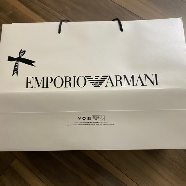 Emporio Armani(エンポリオアルマーニ)のエンポリオアルマーニ　ラッピングBOX インテリア/住まい/日用品のオフィス用品(ラッピング/包装)の商品写真