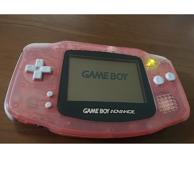 任天堂(ニンテンドウ)のGBA ゲームボーイアドバンス本体 ミルキーピンク エンタメ/ホビーのゲームソフト/ゲーム機本体(携帯用ゲーム機本体)の商品写真