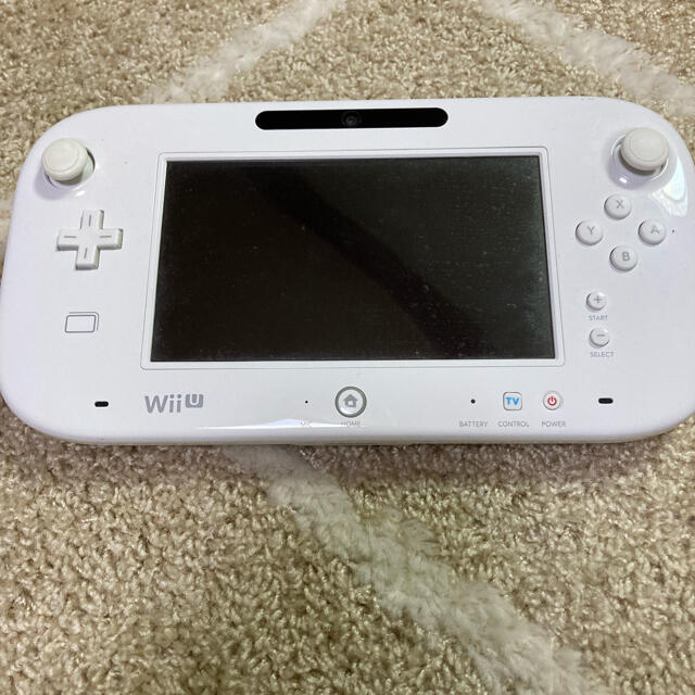 Wii U(ウィーユー)のＷi i U本体とソフトお譲り致します。 エンタメ/ホビーのゲームソフト/ゲーム機本体(家庭用ゲーム機本体)の商品写真