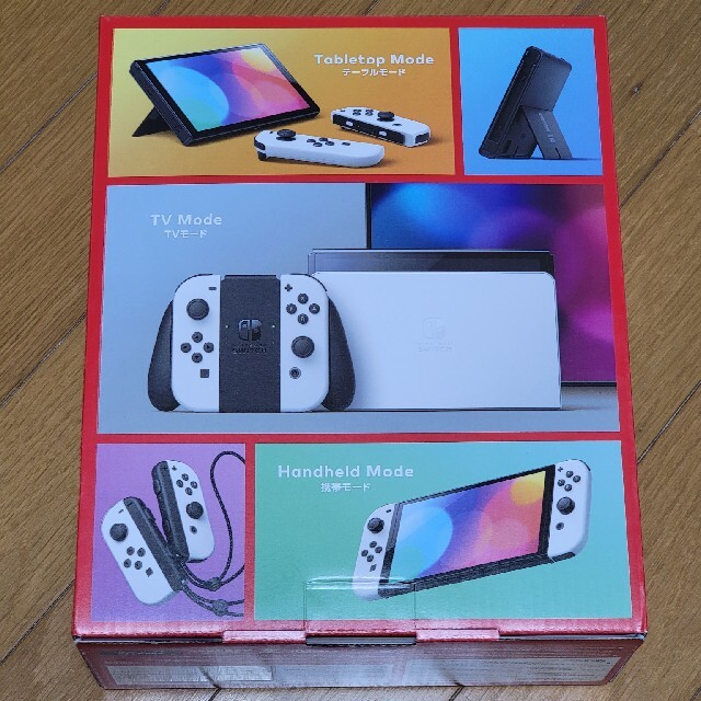 Nintendo Switch(ニンテンドースイッチ)のNintendo Switch 有機EL ホワイト　任天堂 エンタメ/ホビーのゲームソフト/ゲーム機本体(家庭用ゲーム機本体)の商品写真