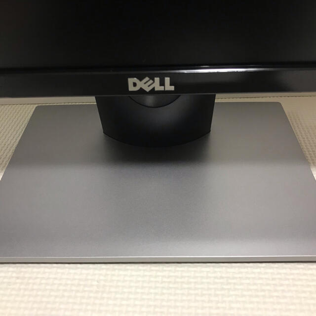 DELL(デル)のDELL デル　SE2416Ｈ　LEDバックライト　2021年製　23.8インチ スマホ/家電/カメラのPC/タブレット(ディスプレイ)の商品写真