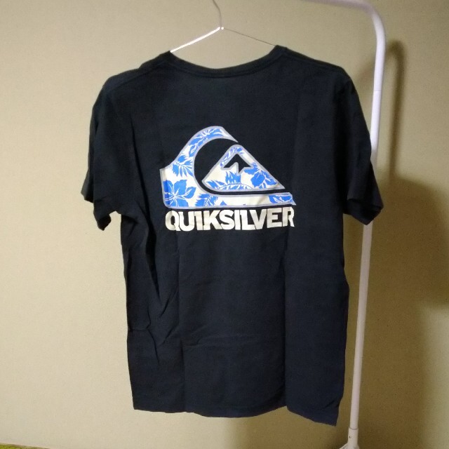 QUIKSILVER(クイックシルバー)のクイックシルバー　Tシャツ メンズのトップス(Tシャツ/カットソー(半袖/袖なし))の商品写真