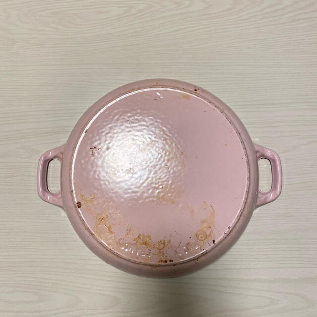 LE CREUSET(ルクルーゼ)のCHASSEUR シャスール　ラウンドキャセロール インテリア/住まい/日用品のキッチン/食器(鍋/フライパン)の商品写真