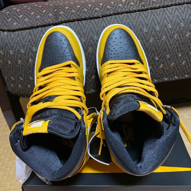 NIKE(ナイキ)のNIKE AIR JORDAN 1 HIGH OG "POLLEN" メンズの靴/シューズ(スニーカー)の商品写真