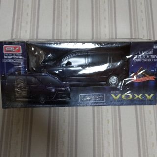 TOYODA VOXY ラジコン　1：24スケール