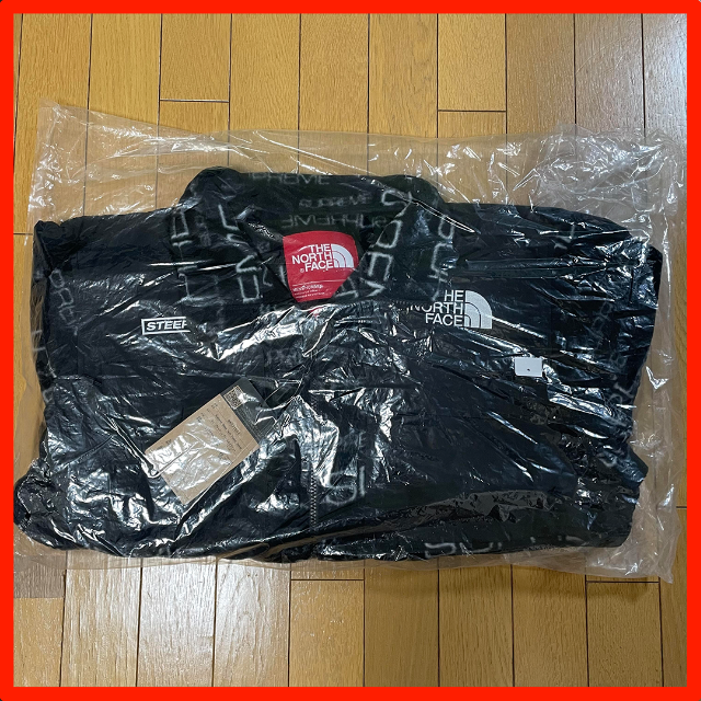 Supreme The North Face Steep Tech Fleece