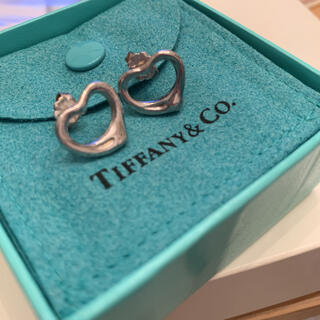 ティファニー(Tiffany & Co.)のTiffany & Co. (ティファニー) ピアス　オープンハート　箱付き(ピアス)