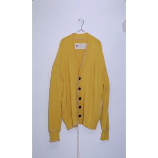 コモリ(COMOLI)のOUAT YELLOW OFFICE CARDIGAN (カーディガン)