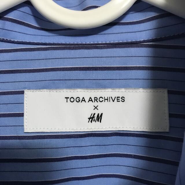 H&M(エイチアンドエム)のH&M × TOGA コットンシャツ ストライプ  XS トーガ メンズのトップス(シャツ)の商品写真