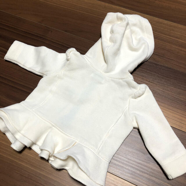 Ralph Lauren(ラルフローレン)のラルフローレン　ホワイト　アウター　パーカー キッズ/ベビー/マタニティのキッズ服女の子用(90cm~)(ジャケット/上着)の商品写真