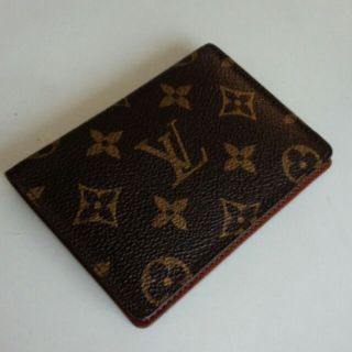 ルイヴィトン(LOUIS VUITTON)の＊＊パスケース＊＊(名刺入れ/定期入れ)