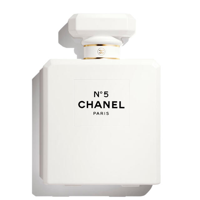 CHANEL(シャネル)の新品 特別限定品 シャネル N°5 ザ カレンダー コスメ/美容のコスメ/美容 その他(その他)の商品写真