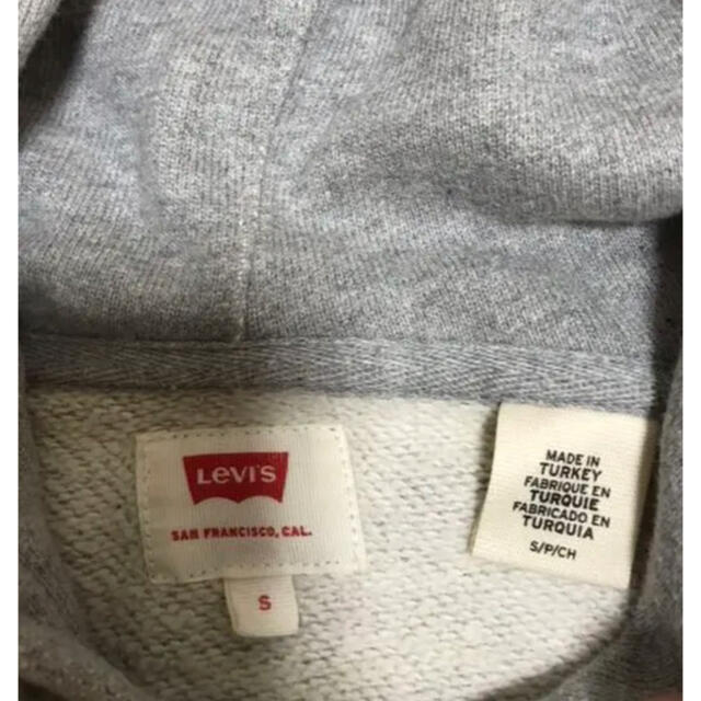 Levi's(リーバイス)のリーバイス ディズニー ミッキー パーカー メンズのトップス(パーカー)の商品写真