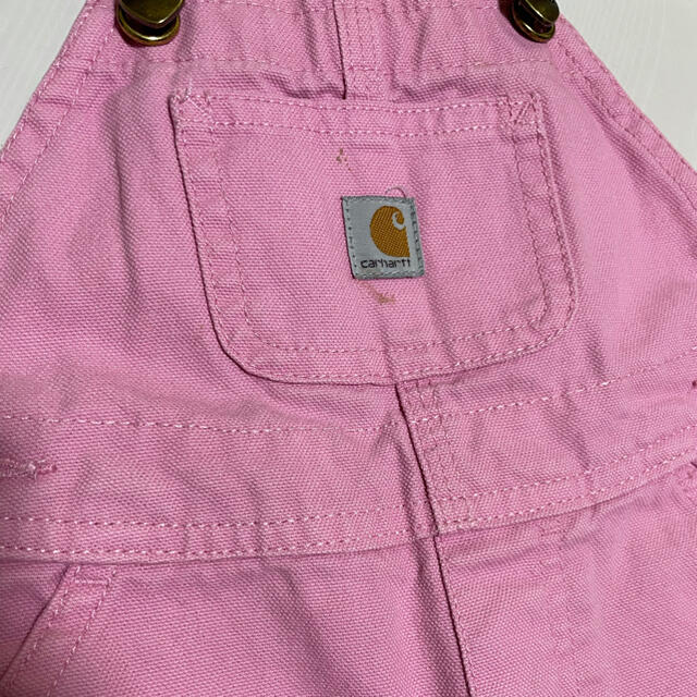 carhartt(カーハート)のアメリカ古着　カーハート　ピンクオーバーオール キッズ/ベビー/マタニティのベビー服(~85cm)(その他)の商品写真