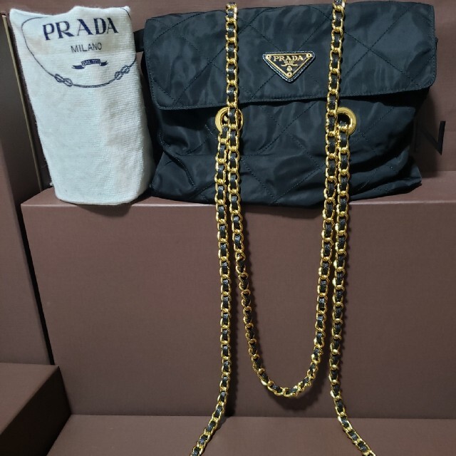 PRADA(プラダ)のPRADAダブルチェーンバック斜めかけヴィンテージ未使用保管品！美品 レディースのバッグ(ショルダーバッグ)の商品写真