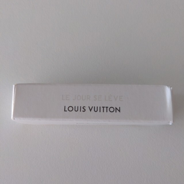 LOUIS VUITTON(ルイヴィトン)の未開封 ルイ・ヴィトン フレグランス ルジュール・スレーヴ コスメ/美容の香水(ユニセックス)の商品写真