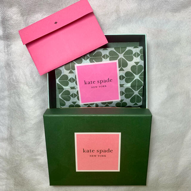 kate spade new york(ケイトスペードニューヨーク)のケイトスペード 財布 バイカラー キーリング付き ミニ財布 レディースのファッション小物(財布)の商品写真