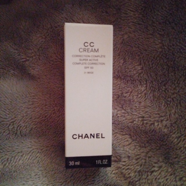 CHANEL　CCクリームN