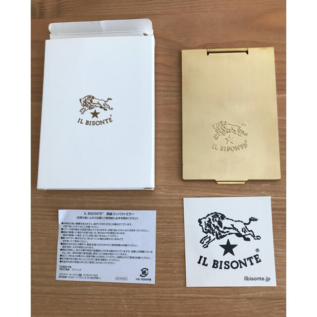 IL BISONTE(イルビゾンテ)の【最終値下】イルビゾンテ　ノベルティ鏡　非売品　真鍮 エンタメ/ホビーのコレクション(ノベルティグッズ)の商品写真