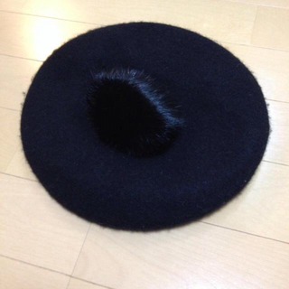 スナイデル(SNIDEL)のスナイデル ボンボン付きベレー帽(ハンチング/ベレー帽)