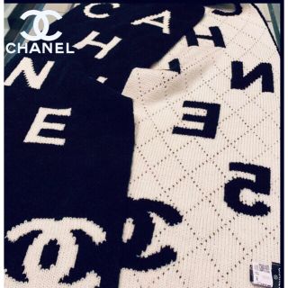 ご専用????CHANEL♡2020最新作マフラーBLACK