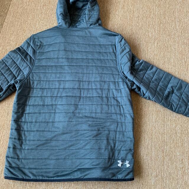 UNDER ARMOUR(アンダーアーマー)のUNDER  ARMOUR メンズキルティングアウター　MD メンズのトップス(パーカー)の商品写真